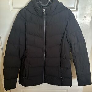 32 Degrees. Women's Small Black Puffer Jacket